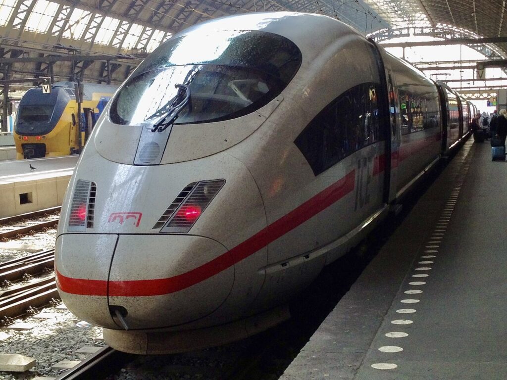ICE-Zug der Deutschen Bahn, Anreise nach Berlin
